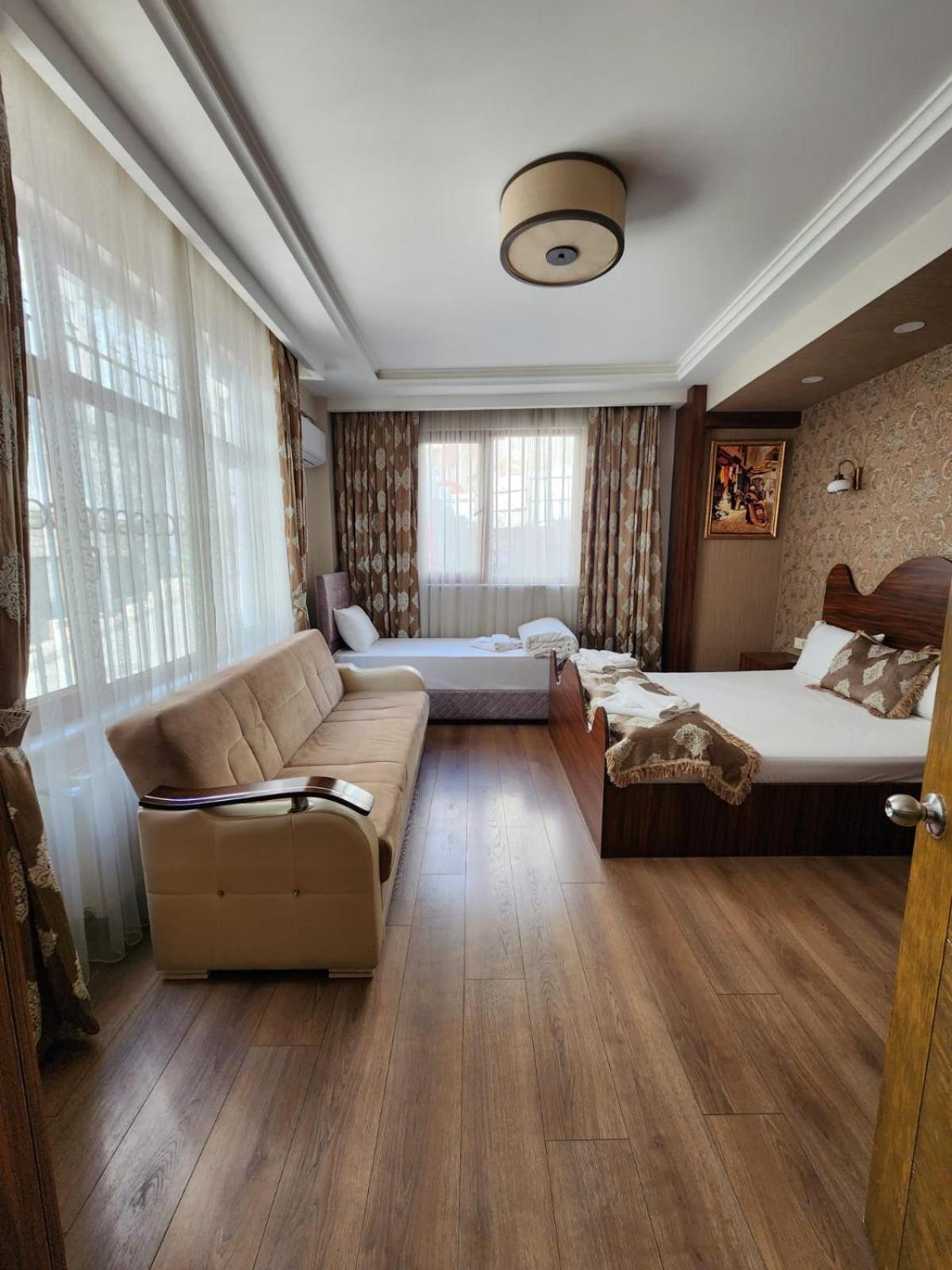 Capricorn By Otantik Suites Istambul Extérieur photo